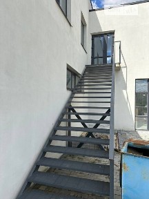 Здається комерційне приміщення на Молодіжна, площа 805.4 кв. м • ID 35046405