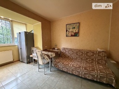 Продаж 2к квартири 70 кв. м на вул. Коновальця Євгена 20 • ID 35045757