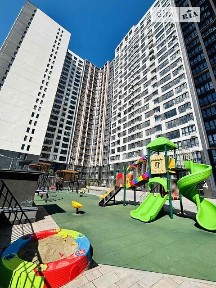 Продаж 3к квартири 77 кв. м на вул. Івана Франка • ID 35045352