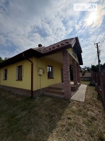 Продаж 2 поверхового будинку з ділянкою на 1000 соток, 79.2 кв. м, 4 кімнати, на вул. Захисників України • ID 35045844