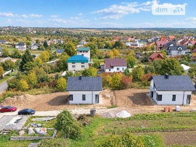 Продаж 2 поверхового будинку з ділянкою на 6 соток, 123 кв. м, 2 кімнати, на вул. Садова • ID 35045212