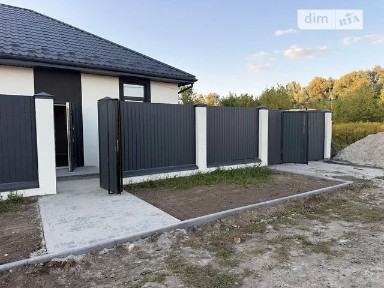 Продаж 1 поверхового будинку з ділянкою на 4 сотки, 100 кв. м, 4 кімнати, на Ялинкова 15 • ID 35045092