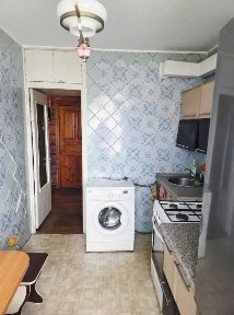4 кім ДВОСТОРОННЯ, в багатоповерхівці, ЖИТЛОВИЙ СТАН, меблі, техніка КЛОЧКО (720966)