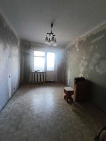Продам трехкомнатную квартиру на Семена Палия.