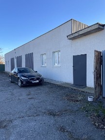 Здам в оренду частину будівлі або почну спільний бізнес