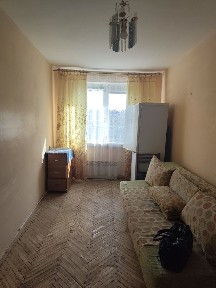 Продається квартира з окремим кімнатами