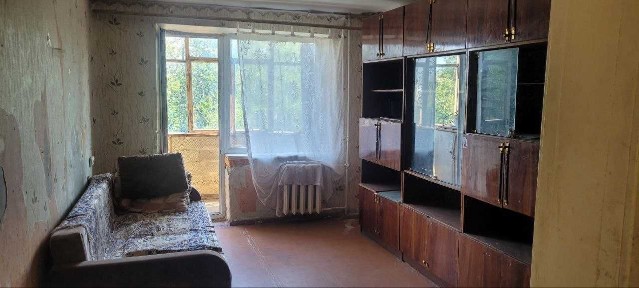 Продам 3 к. кв. Возле Александровского Сквера, метро ХТЗ и Индустриальная