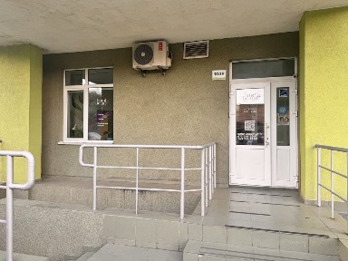 Продаж : Фасадне нежитлове приміщення 84,6 м² з окремим входом - ЖК «Відрадний» (ОСББ «Донця 2а-Ініціатива»)
