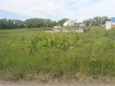 Продам незавершене будівницьтво в с. Омельник.