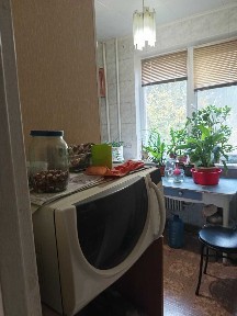 Здам 3 кiмнатну квартиру вул. Нескорених, 522 мiкрорайон