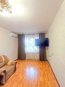 Продаж 2кімн. квартири, вул. Льотна