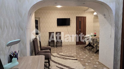 Село Кулевча. Капітальний будинок на 19 сотках землі