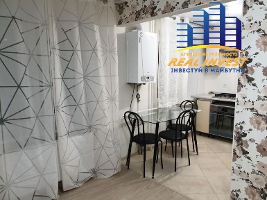 Продам 2-кімнатну квартиру