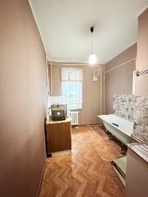 Продам 2 кімнатну квартиру найдешевшу у Деіпрі