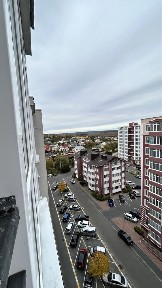 2-кімнатна з новим ремонтом у ЖК «Покровський». Газове опалення, площа 59,4 м²