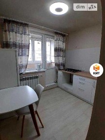 Продаж 1к квартири 36 кв. м на вул. Роганська 142 • ID 35048484