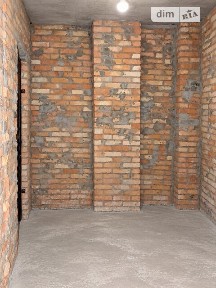 ПРОДАМ Велика кладова, комора, склад в новобудові (8,2 м2) центр (Черкаси) ТЕРМІНОВО