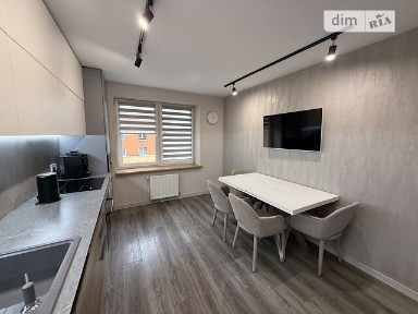 Продаж 4к квартири 103.7 кв. м на просп. Злуки • ID 35048970