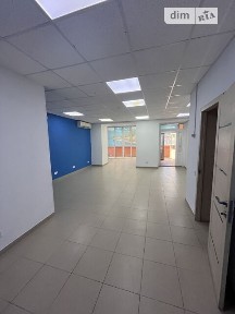 Здається комерційне приміщення на вул. Університетська, площа 60 кв. м • ID 35048977