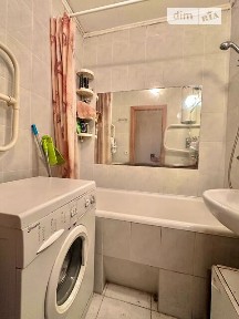 Продаж 3к квартири 67.5 кв. м на просп. Героїв 45 • ID 35045257
