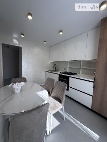 Продаж 1к квартири 41.9 кв. м на вул. Смакули • ID 35049220