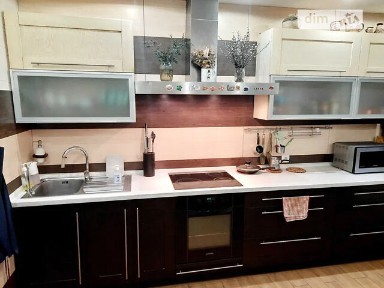 Продаж 3к квартири 92.5 кв. м на вул. Машинобудівна 21А • ID 35049211