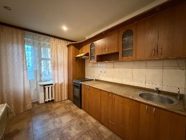 Продаж 3-кімнатної квартири, 75,6 кв. м. | 2-й поверх | проспект Відрадний, 55, Солом'янський район