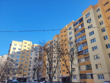 Здається 1 кiмн кв без посередникiв. Оболонь