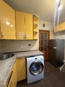 оренда невеликої 2к квартири