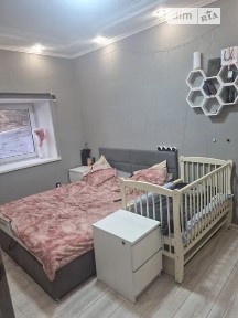 Продаж 2к квартири 31 кв. м на вул. Розкидайлівська • ID 35049886