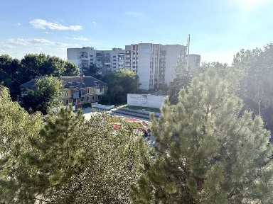 Продам 1к в самом центре города