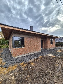 Будинок 97 кв, вул. Володимирська, Луцьк / Тарасовена етапі будівництва