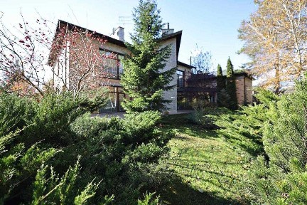 Продаж затишного будинку КМ Сонячна Долина с. Романків