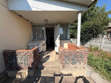 Продається будинок в м. Сквира.