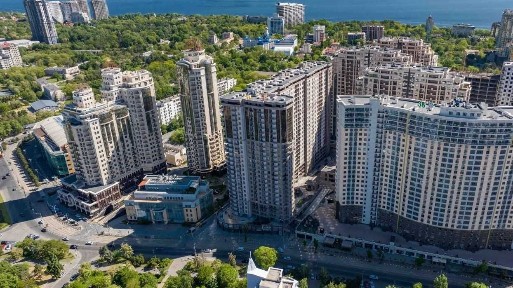 Аркадия. ул. Генуэзская 1. ЖК Родос. Собственник. До лета. Отдельная спальня. Балкон. Море. Парк. Генератор. Убежище.
