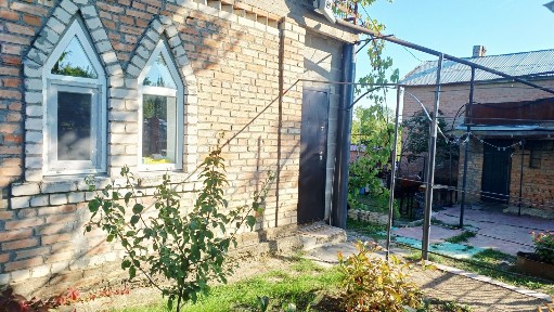 Від власника «Продам утеплену, дачу з банею, інтернетом і великою терасою, “Будівельник”