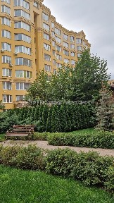 Продам 1к квартиру в центрі Софія Клубний