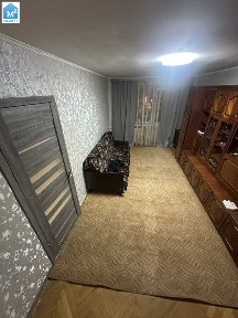 Оренда 1-кімнатної квартири 30 м², Верховної Ради бул., 33/1