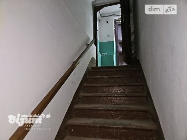 Продаж комерційного приміщення на вул. Руська, площа 67 кв. м • ID 35050271