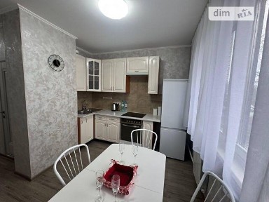 Довготривала оренда 1к квартири на вул. Коломийська 8 • ID 35050444