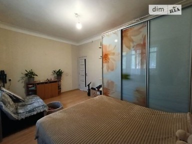 Продаж 3к квартири 75 кв. м на вул. Героя України Дмитра Васильєва 1 • ID 35050686