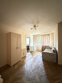 Оренда 3-х кімн кв в самому центрі міста