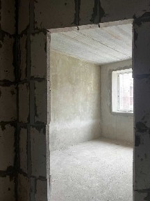 Готова до ремонту квартира в центрі міста