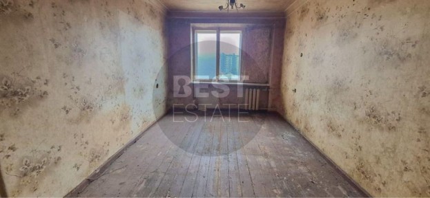Продаж, 3 кімнатна квартира, Холодна гора