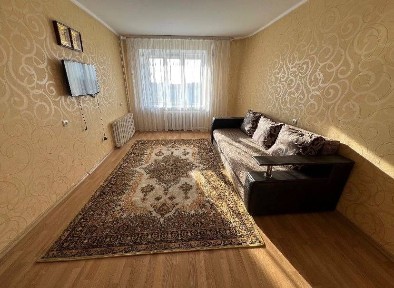 2к квартира в центрі для пари
