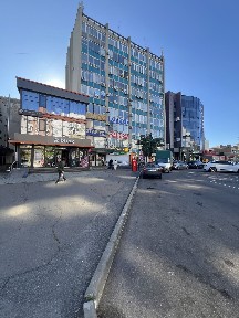 Продаж 3-х приміщень у самому центрі м. Черкаси, безпечний цокольний поверх (ціну знижено)