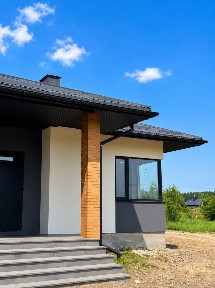 Окремий одноповерховий будинок без комісіі