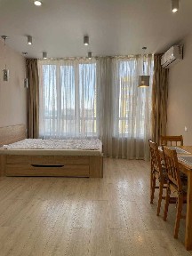 Без %, Однокімнатна з Якісним Ремонтом та Видом, Каховська, 62а