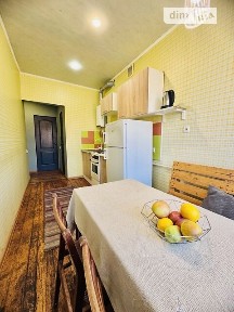 Продаж 3к квартири 66 кв. м на вул. Нахімова • ID 35051457