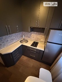 Продаж 2к квартири 44.2 кв. м на вул. Свято-Миколаївська 13 • ID 35051059